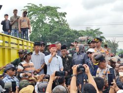 Polres Lampung Timur Bersama Kodim 0429/Lamtim Amankan Aksi Unjuk Rasa Petani Singkong